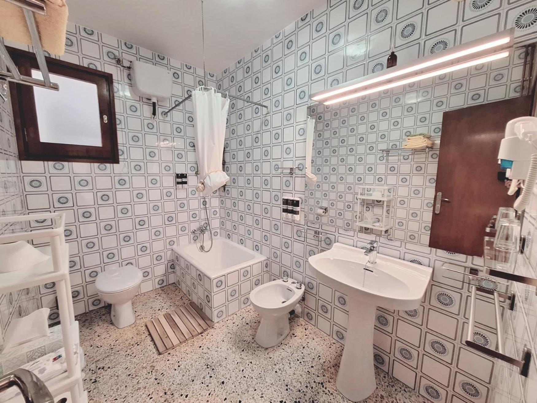Apartament Eliette 3 Bagá Екстериор снимка
